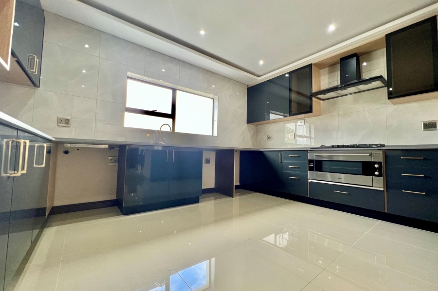 To Let 3 Bedroom Property for Rent in Flamingo Vlei Western Cape